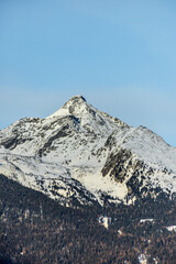 Morgendlicher Start in den neuen Tag bei schönsten Sonnenschein in der Südtiroler Region Sand in Taufers - Südtirol - Italien