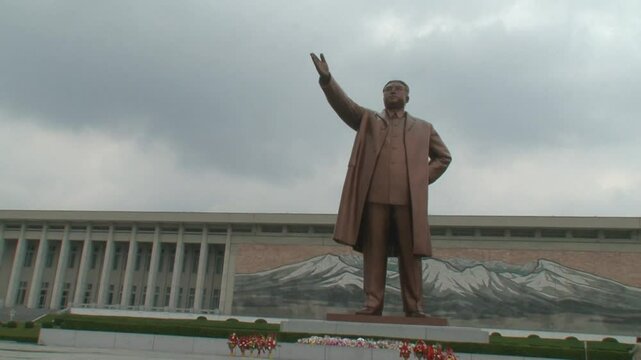 Kim Il Sung statue in Mansudae Grand monument, Pyongyang, North Korea