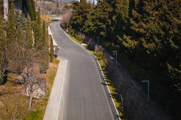 road to the mountain