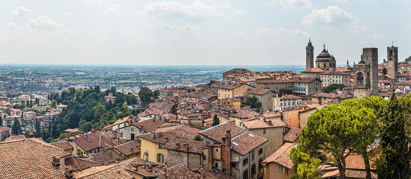 Bergamo Stadtsilhouette 