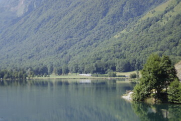 LAGO DE GENOS LONDEVILLE. FRANCIA