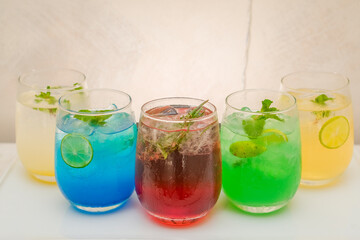 cocktail with ice and lime