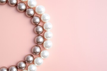 Obraz premium Jewellery pearl backgrounds necklace.