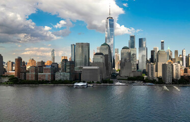 Obraz premium NYC skyline with skyscrapers aerial view. Manhattan and Brooklyn. New York City skyline with Hudson River views. Downtown NYC. New York from waterfront skyline. Panorama of of New York from top.