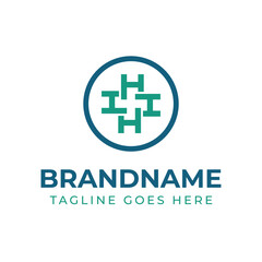 Obraz premium Letters HHHH Medical Cross Circle Logo, symbolizing health, care, and balance