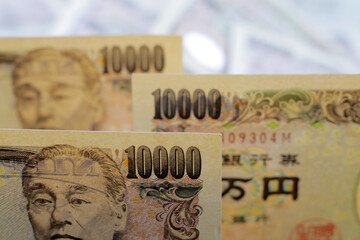 Ten Thousand Yen Bills, Japanese Yen Notes