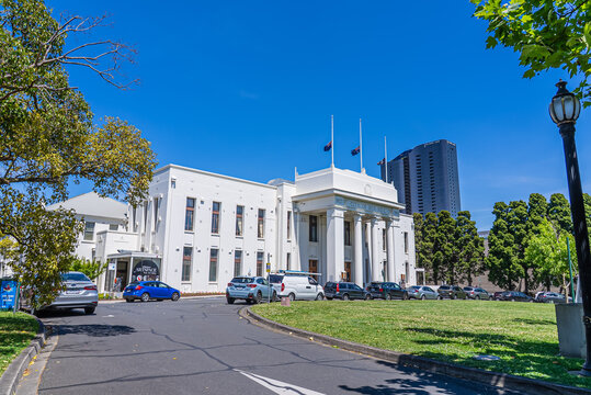The Box Hill Town Hall is a landmark civic building located on Whitehorse Road, Box Hill, Victoria, Australia.