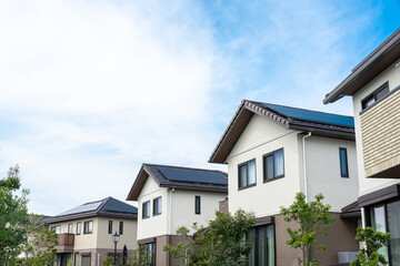 家　住宅　新築住宅