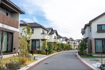 家　住宅　新築住宅
