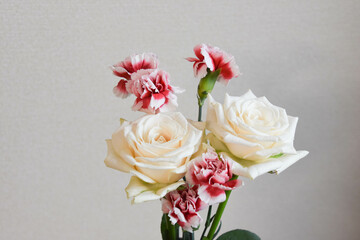 薔薇とカーネーション