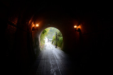 トンネルの風景