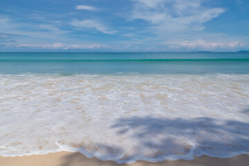 Koh Phayam is located in Koh Phayam Subdistrict, Mueang Ranong District. It is one of two large islands in the Ranong Sea. It has a total area of ​​approximately 34.7 square kilometers