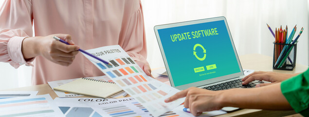 Software update on computer for brisk version of device software upgrade