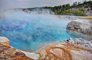 Grand Prismatic Hot Springs at Midway Geyser Basin in Yellowstone National Park