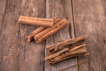 Large sticks of beautiful fragrant cinnamon