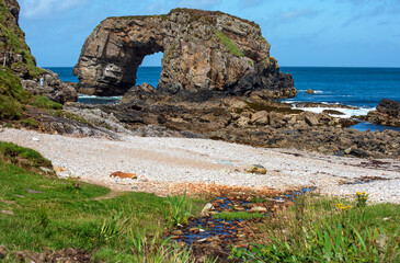 The Great Pollet Arch In Co Donegal, Irealndt