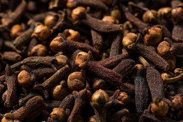 Organic Raw Brown Whole Cloves