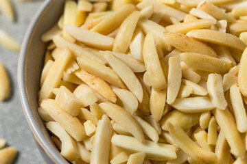 Organic Raw Blanched Slivered Almonds