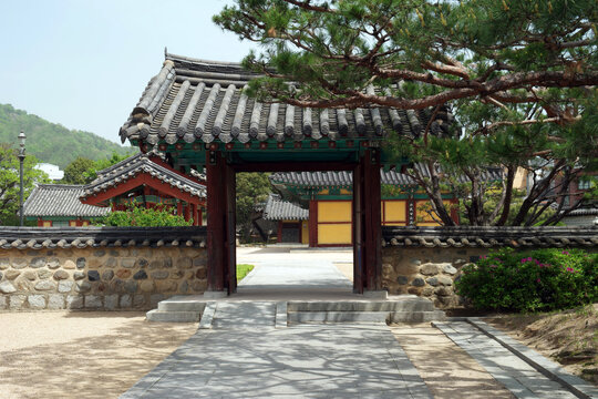 Royal Tomb Of King Suro, South Korea