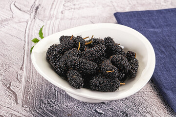 Juicy sweet mulberry in the bowl