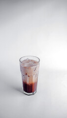 glass of cola with ice