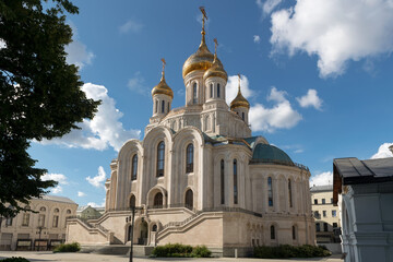 Fototapeta premium Sretensky Stavropol monastery. The Church of the Resurrection of Christ and the New Martyrs and Confessors of the Russian Church. Moscow, Bolshaya Lubyanka Street