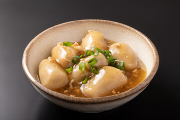 里芋のそぼろ煮