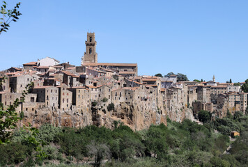 Obraz premium Pitigliano - the picturesque medieval town founded in Etruscan time on the tuff hill in Tuscany, Italy.