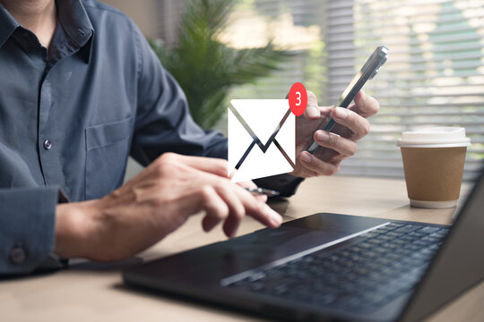 Email receive invitation contact. Newsletter mail reminder. Interface send receive.