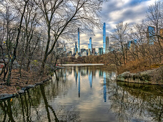 Fototapeta premium Central Park, New York City at the lake