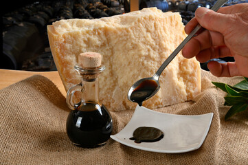 Aceto Balsamico e Parmiggiano