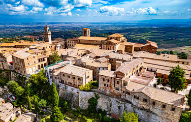 Obraz premium Aerial view of Montepulciano,Tuscany, Italy