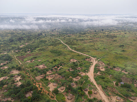 DRC - BENA MPETA - VILLAGE - AERIAL VIEW - RN