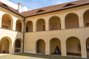 Obraz premium Courtyard of Roztoky Castle near Prague, Czech Republic