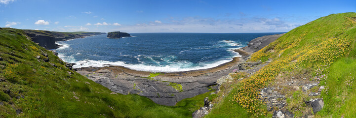 Panorama Kilkee Cliffs in Irland
