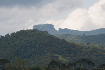 Pedra do Baú, serra da Mantiqueira, Brasil