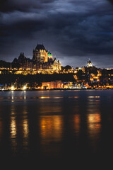Fototapeta premium Architecture at Night with Saint Lawrence River in the Foreground