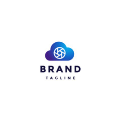 Obraz premium Shutter Line Icon Inside Cloud Silhouette Logo Design. Simple Iconic Cloud Camera Logo Design.