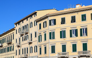 Denkmalgeschützte Architektur in der Altstadt von Livorno in der Region Toskana (Italien)