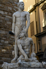 Obraz premium Herkules und Cacus Statue in der Piazza della Signoria, Florenz 