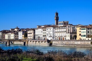 Der Ponte alle Grazie, Brücke über den Arno in Florenz