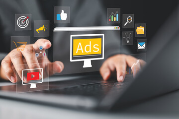 Online Advertising Concepts To Target Customers, Man Influencer Marketing Social media, shooting in-feed ads across platforms, optimizing customer reach rates, future online advertising.