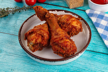 Crispy fried chicken drumsticks leg