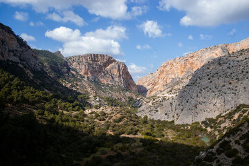 Fototapeta premium view of the mountains