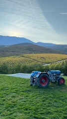 &ldquo;Thessaloniki sunset over the sea with warm colors and calm atmosphere.&rdquo;