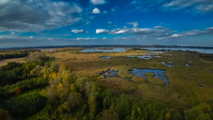 jezioro mokradła © Burma foto & movies