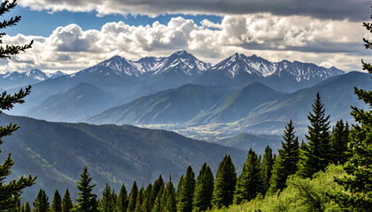 La montagne enneig&eacute;e au coucher du soleil