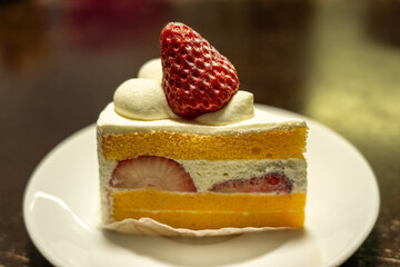 Delicious Strawberry Shortcake for White Day 2025 – A Sweet Homemade Treat Enjoyed with Family in Tokyo on a Cozy March Winter Day_22