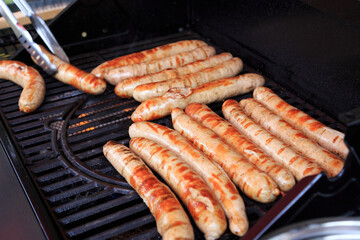 Grillwürste vom Gasgrill