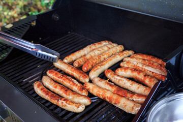 leckere Bratwürste vom grill